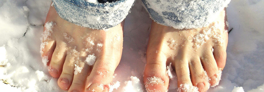 Cold feet in winter: Reasons and Solutions